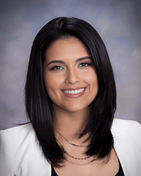 Stephany Sanchez, D.M.D. Headshot